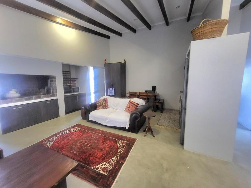 6 Bedroom Property for Sale in Sunset Estate Western Cape